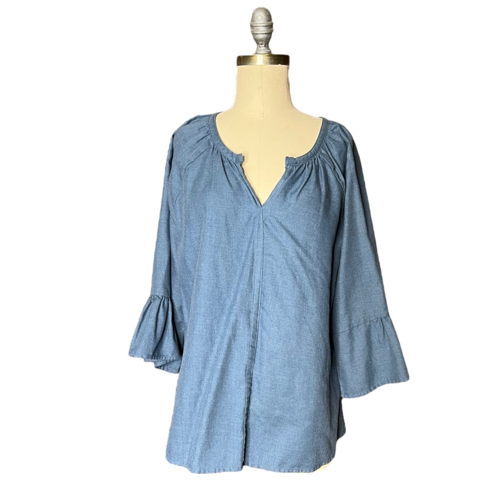 Bit & Bridle Bell Sleeve Chambray Sleeve size M